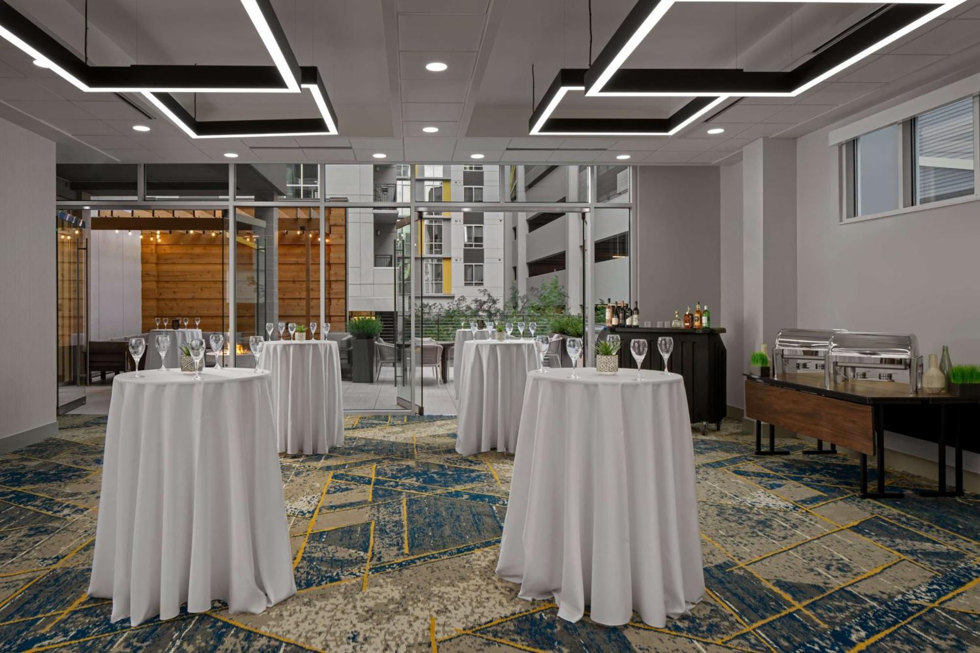 Homewood Suites By Hilton Charlotte Uptown First Ward Kültér fotó
